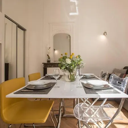 Newly Remodeled Parisian Gem In Le Marais! Daire *